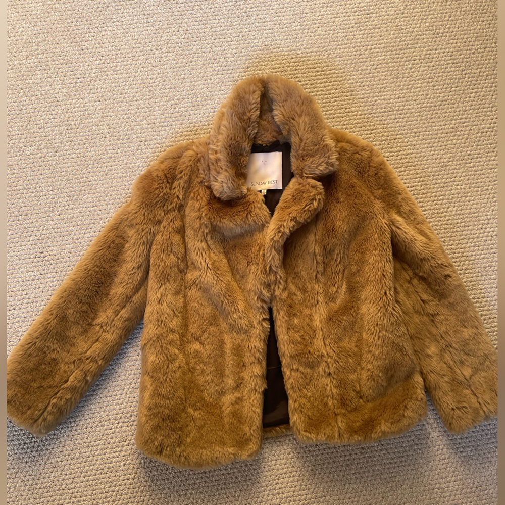 Sunday best by aritzia faux fur coat